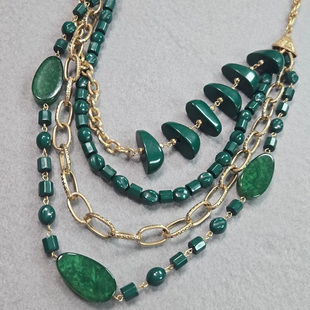 Plunder Design Necklace Womens OS Green‎ Multi Strand Beaded Gold Tone Statement